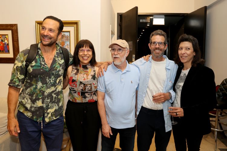 עדכונים חמים מהביצה ועוד…