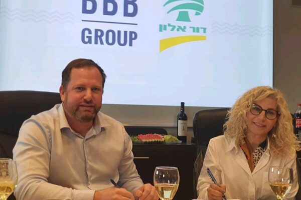 נכנס לתעשיית הבורגרים: מוטי בן-משה רוכש 50% מקבוצת המסעדות BBB לפי שווי חברה של 150 מיליון שקל