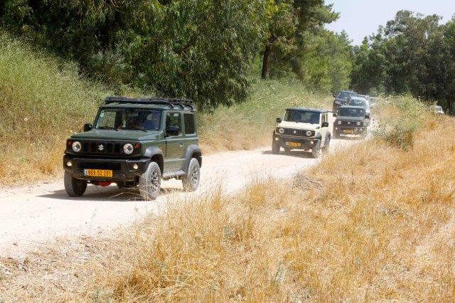 סיור הג`יפים. חוגגים יציאה מבידוד. (צילום: תומר פדר). 