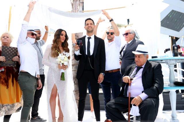 מתחת לחופה. קולולולו. (צילום: אור גפן). 
