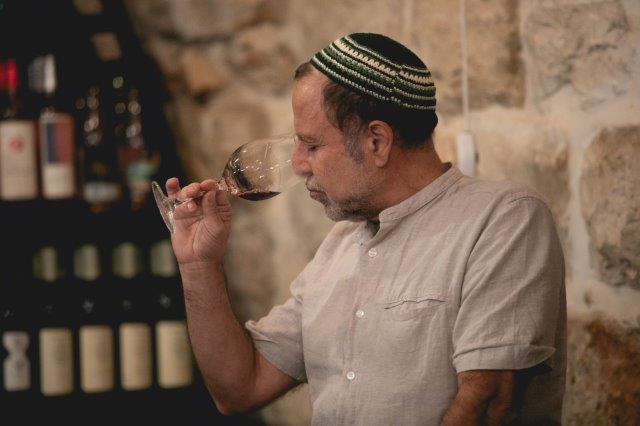 היינן ברונו דרמון מיקב לה פורה בלאנש צילום צחי קיבנשטיין (3) (2)
