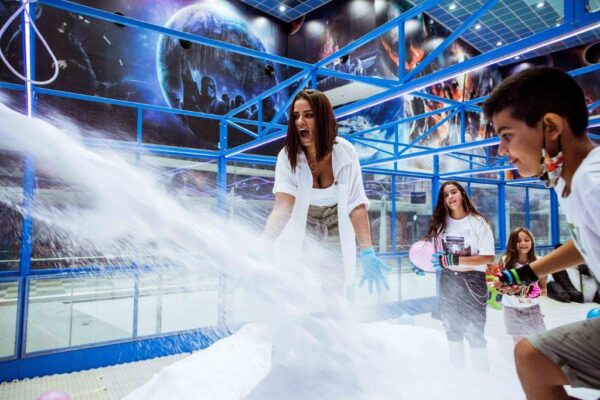 היכל הקרח ice peaks – אלסקה בבאר שבע