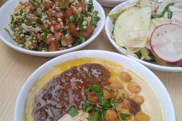 מנגב ושר: החומוס של מועדון לבונטין