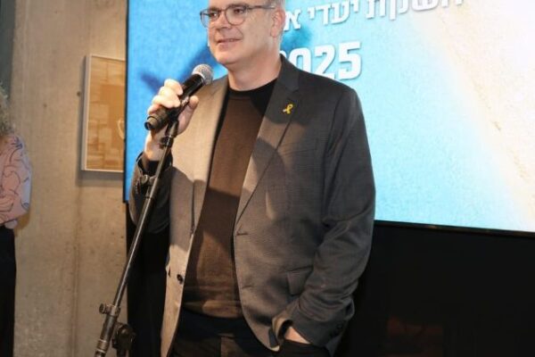 עדכונים חמים מהביצה ועוד…