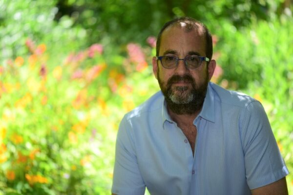 החלוץ