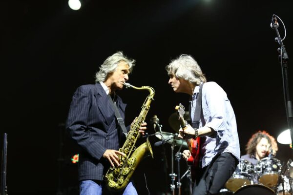 סיפור מצולם: THE DIRE STRAITS EXPERIENCE