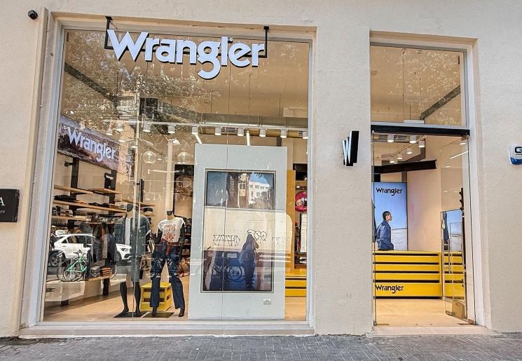 חנות WRANGLER החדשה בדיזינגוף 162 תל אביב יחצ (4) (002)