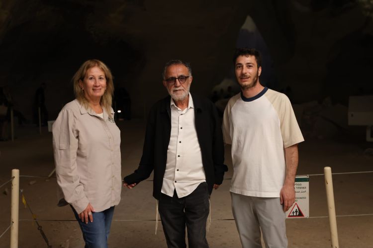 הצליל השמיני